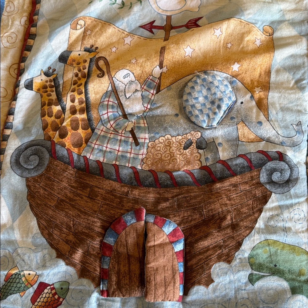 Vintage Noah’s Ark Baby bed comforter quilt - Picture 3 of 9